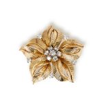 18k Yellow Gold Diamond Vintage Flower Design Brooch