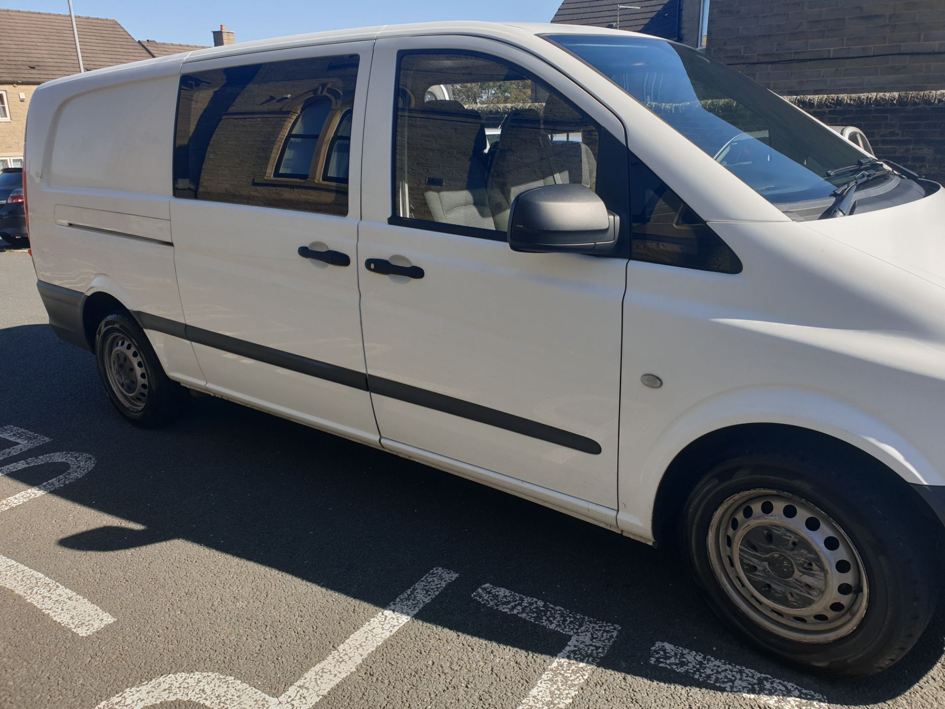 Mercedes Vito Dualiner, Reg 2011, Low Mileage, 6/8 Seats - Image 6 of 9