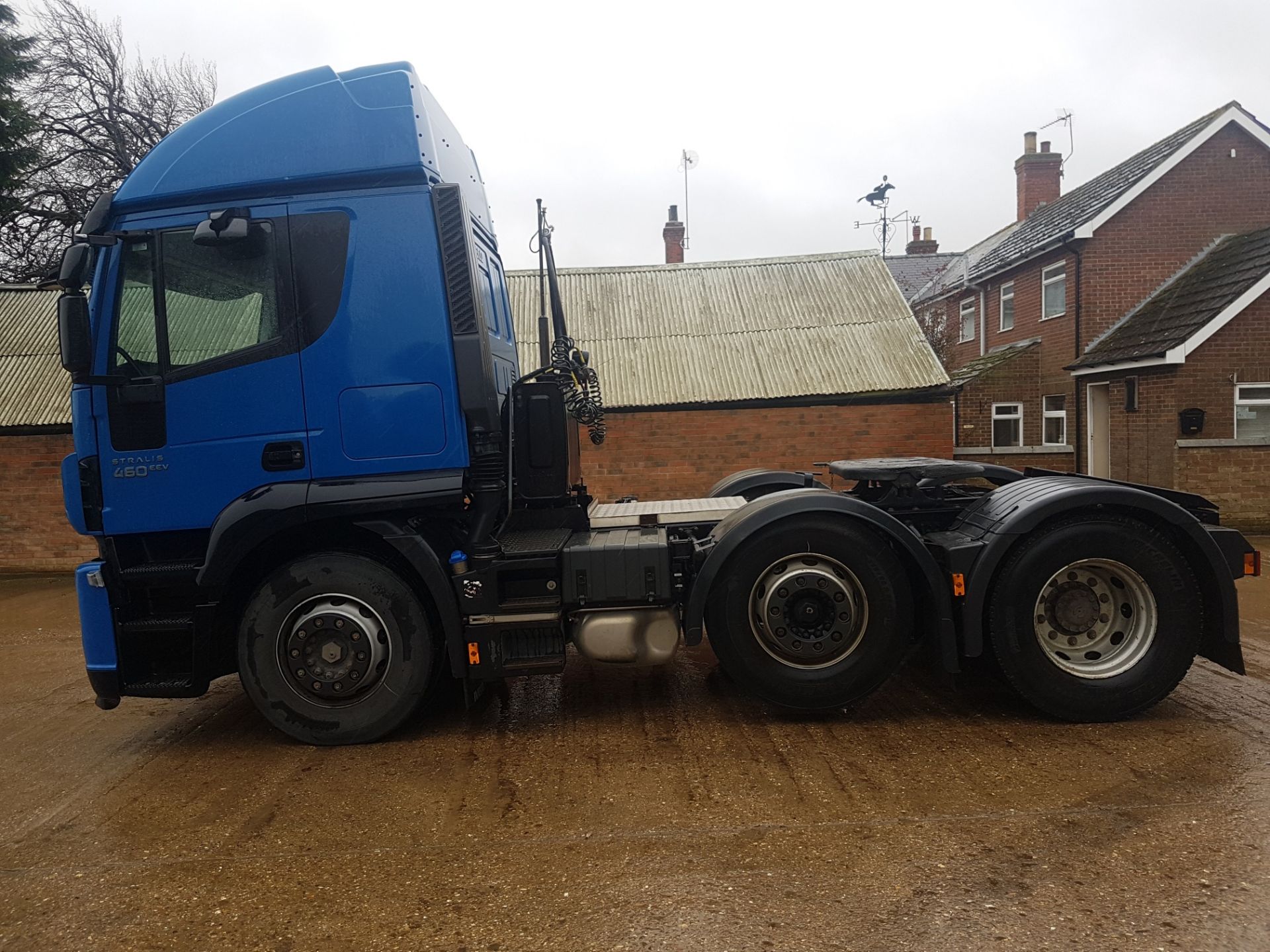 2013 IVECO Stralis 6x2 Tractor Unit CW Tipping Gear - Image 9 of 17