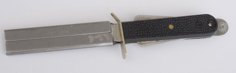 Parachute Knife And Metal Scabbard - Image 2 of 5