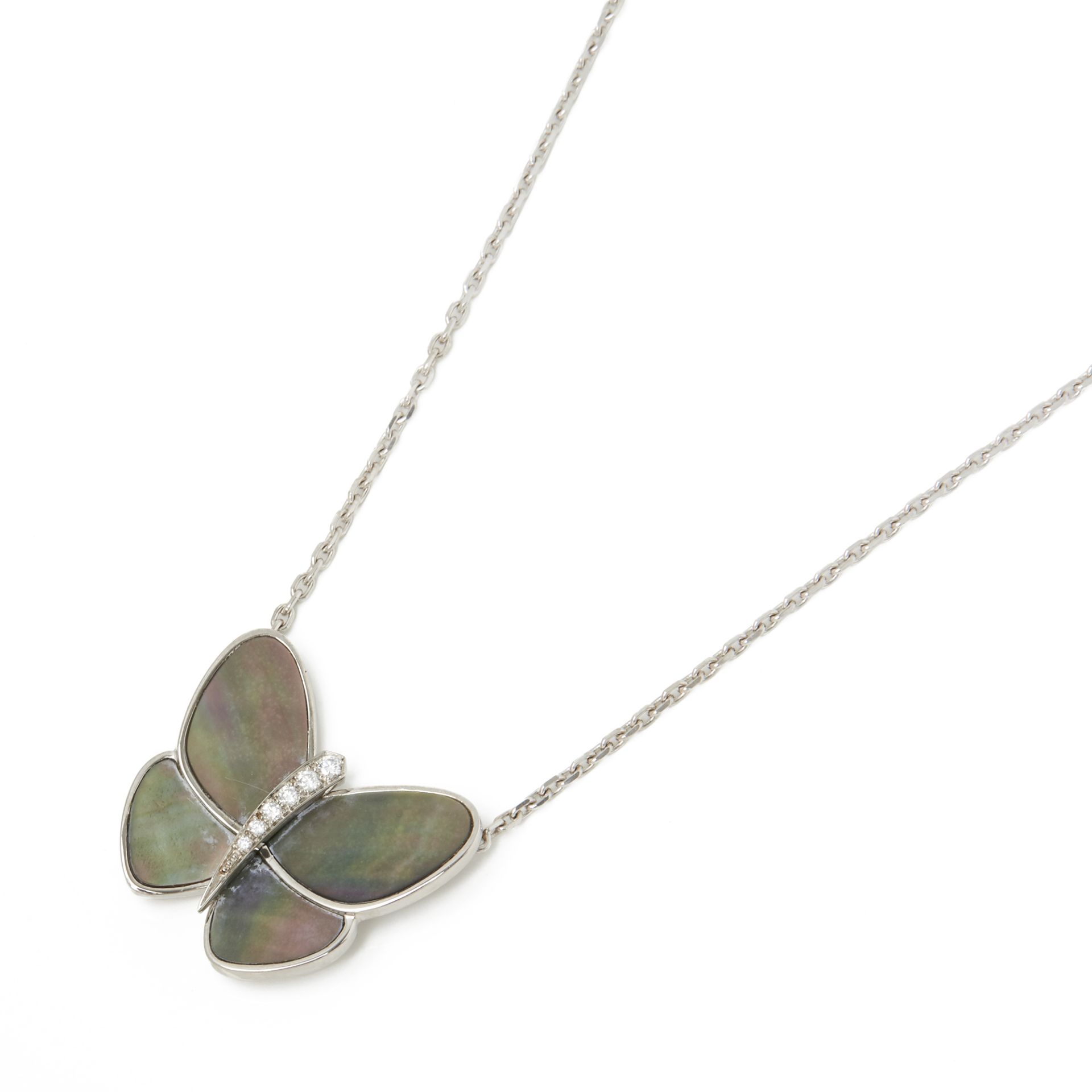 18k White Gold Grey Mother Of Pearl & Diamond Fly & Flutter Butterfly Necklace - Image 6 of 10