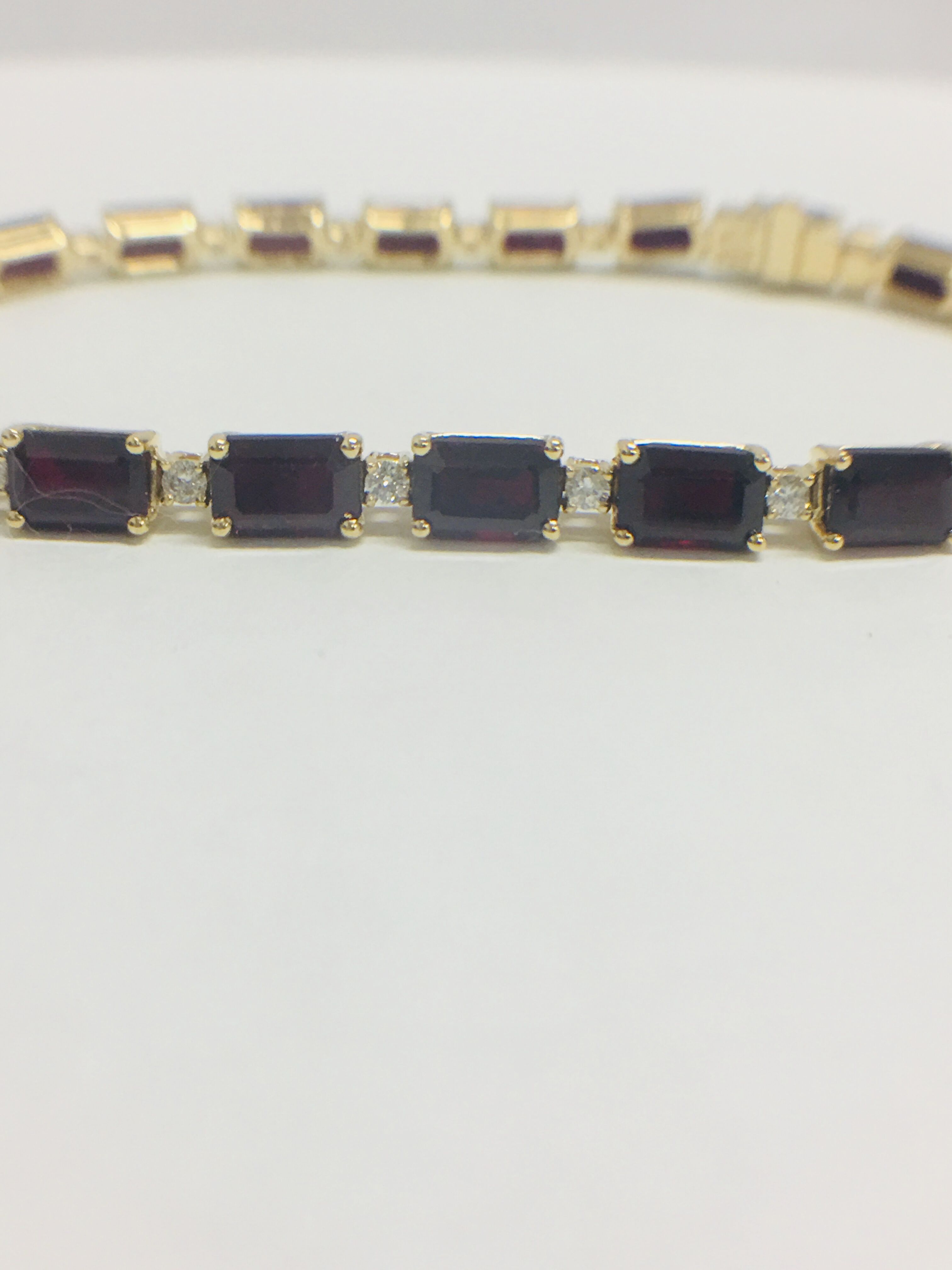 18ct Yellow Gold Ruby & Diamond Tennis Bracelet - Image 2 of 10