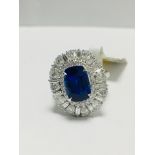 18ct White Gold Natural Sapphire Diamond Cluster Style Ring