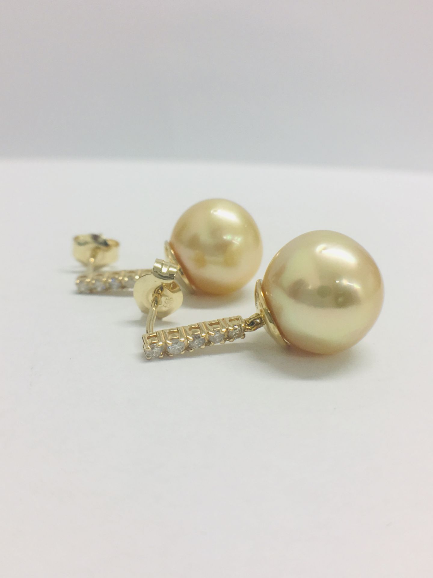 14ct Yellow Gold Pearl & Diamond Earrings - Image 6 of 6