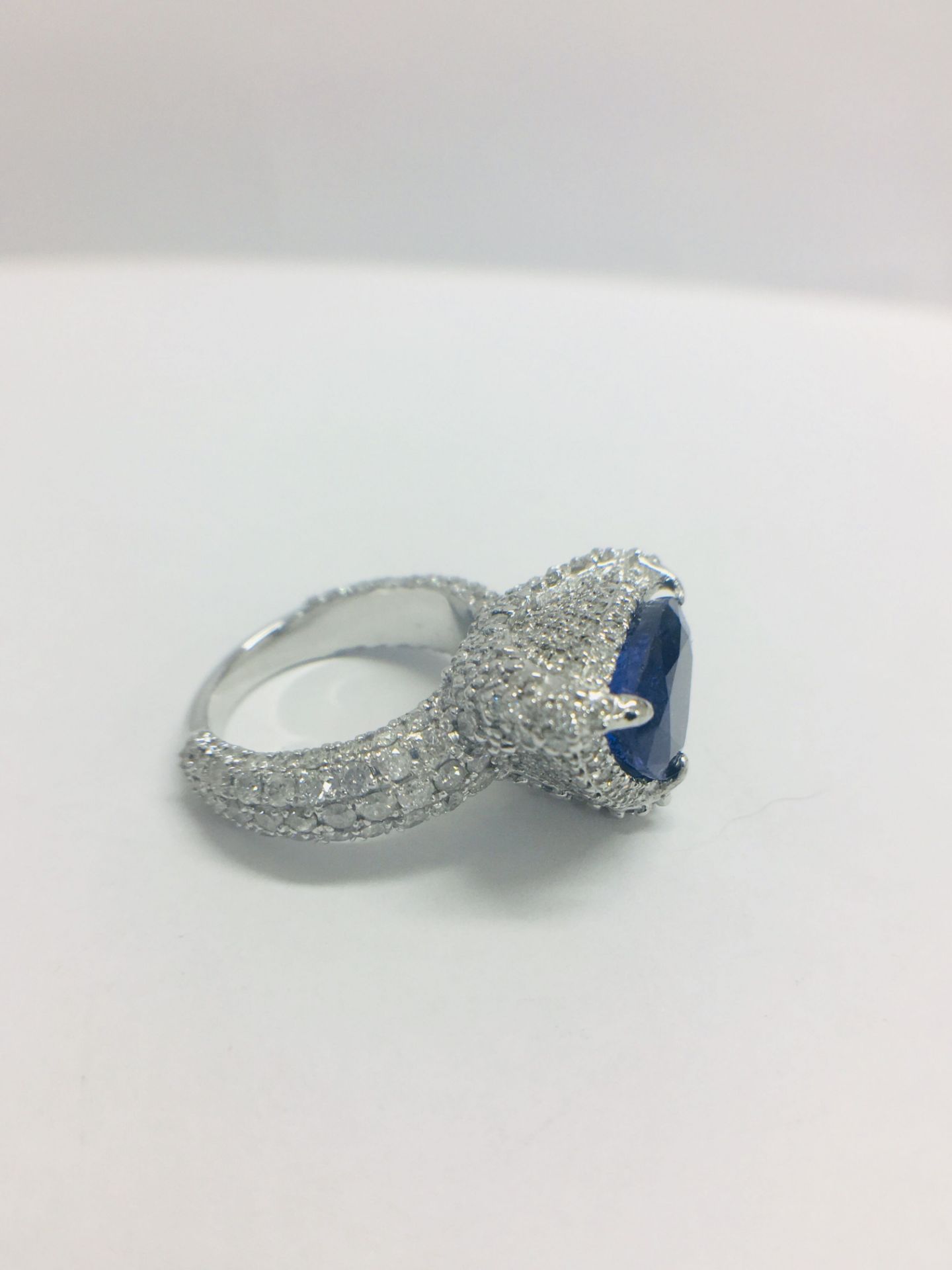 Platinum Tanzanite Ring - Image 8 of 15