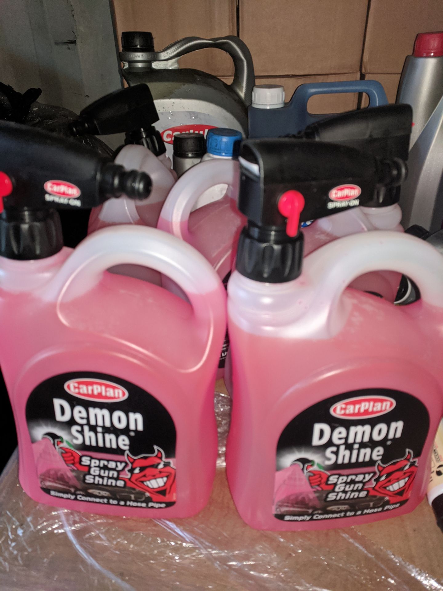 5pcs brand new Demon nd shine cleaning solution 2.5litre appx tubs