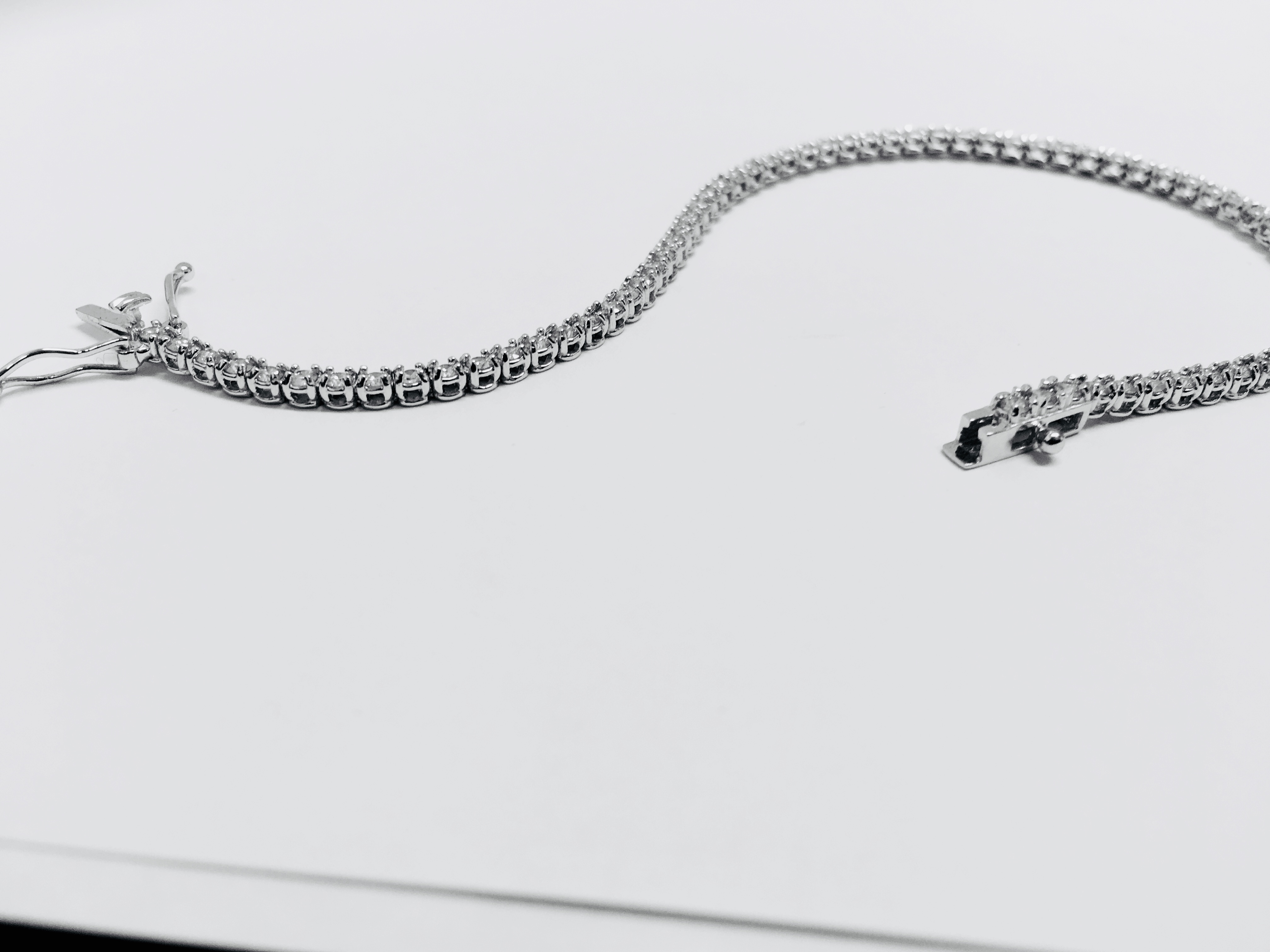 2.10ct diamond tennis bracelet with 70 brilliant cut diamonds - Image 4 of 4