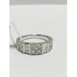 18ct diamond dress ring