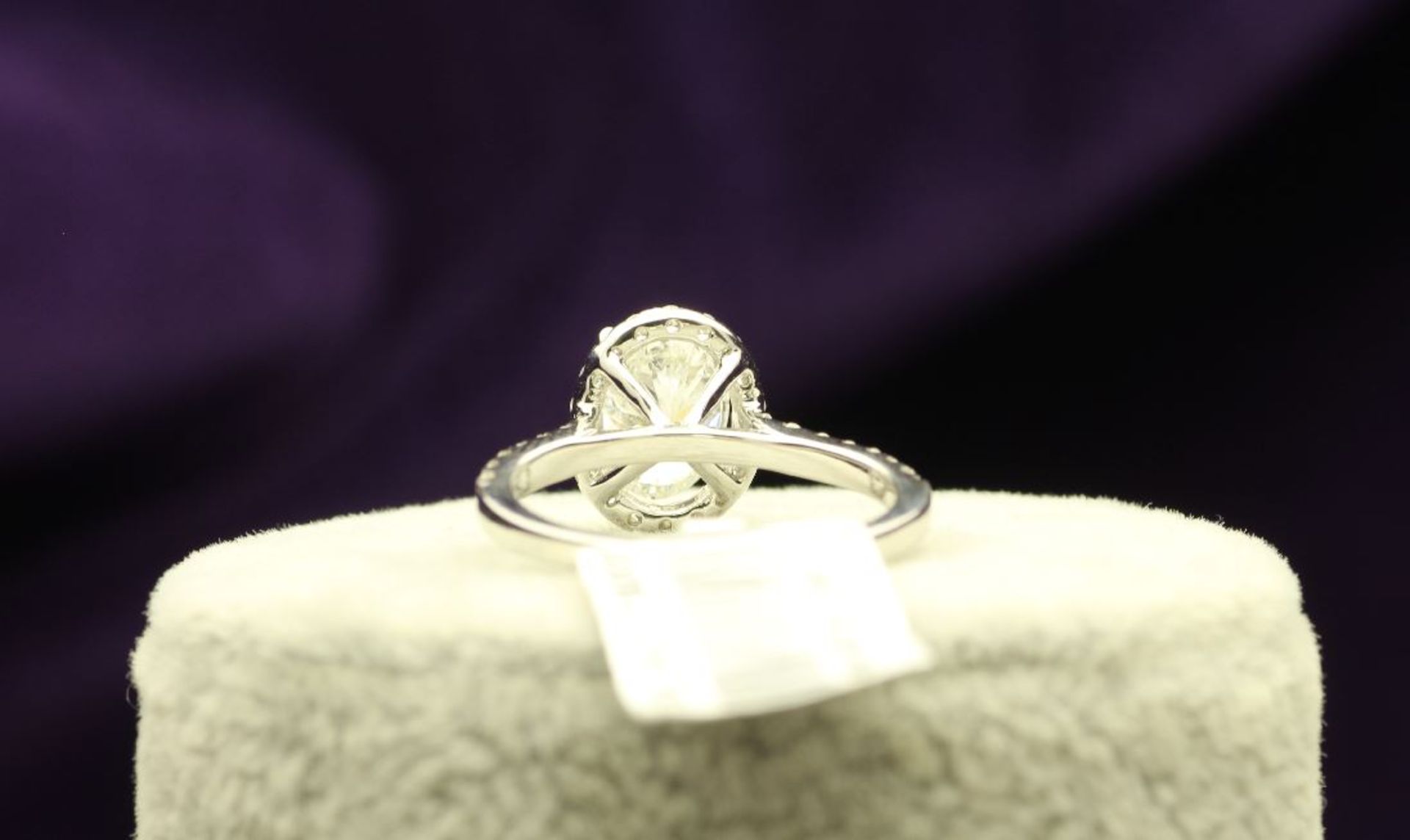 18ct White Gold Single Stone With Halo Setting Ring 1.95 - Image 3 of 4