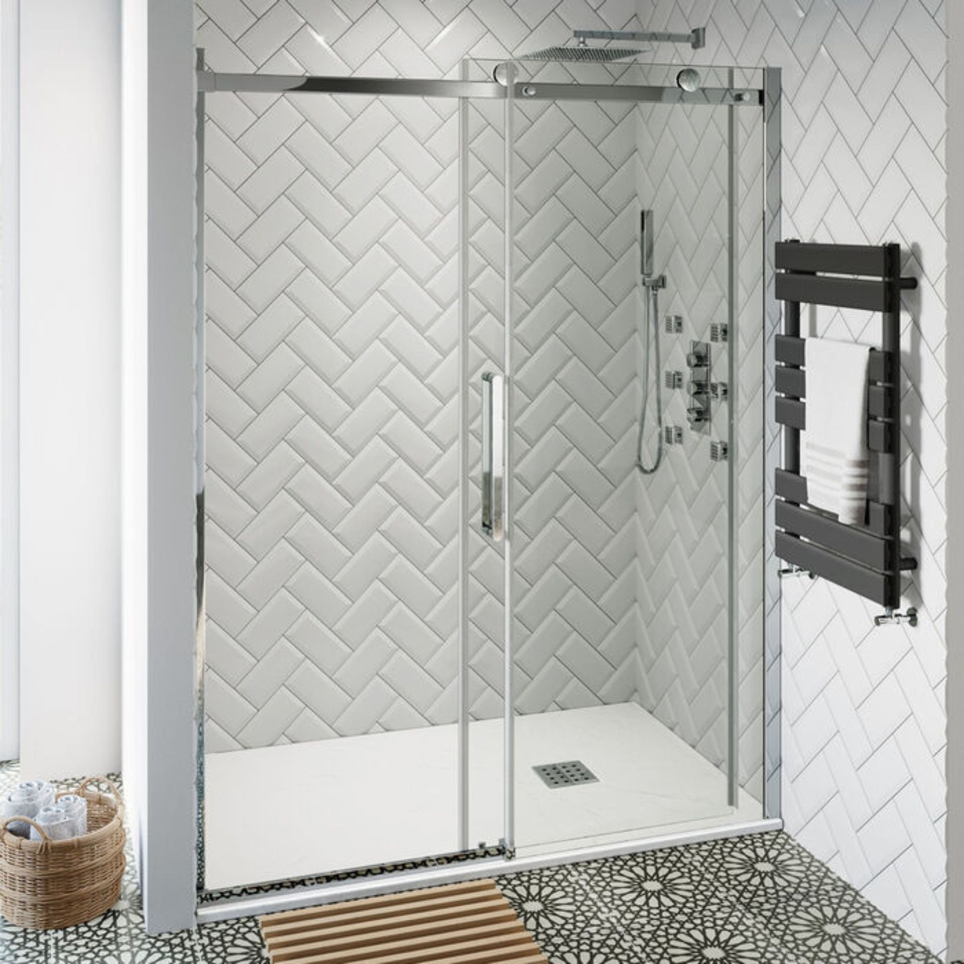 (CP7) 1500mm Premium Sliding Shower Door. RRP £539.99. 10mm British Standard EasyClean Satefy ... - Image 3 of 4