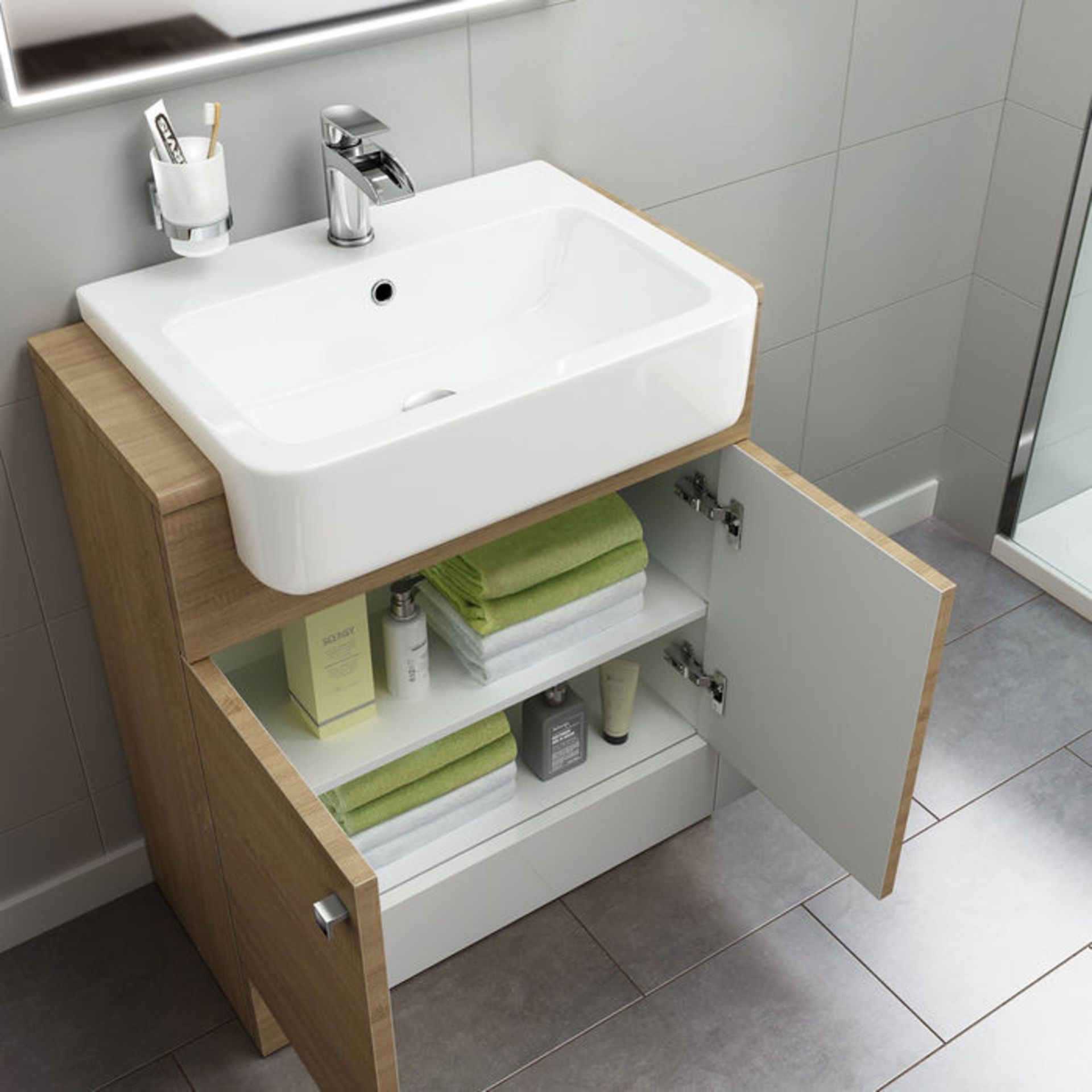 (CP27) 660mm Harper Oak Effect Basin Vanity Unit - Floor Standing. RRP £499.99. COMES COMPLETE... - Image 2 of 5