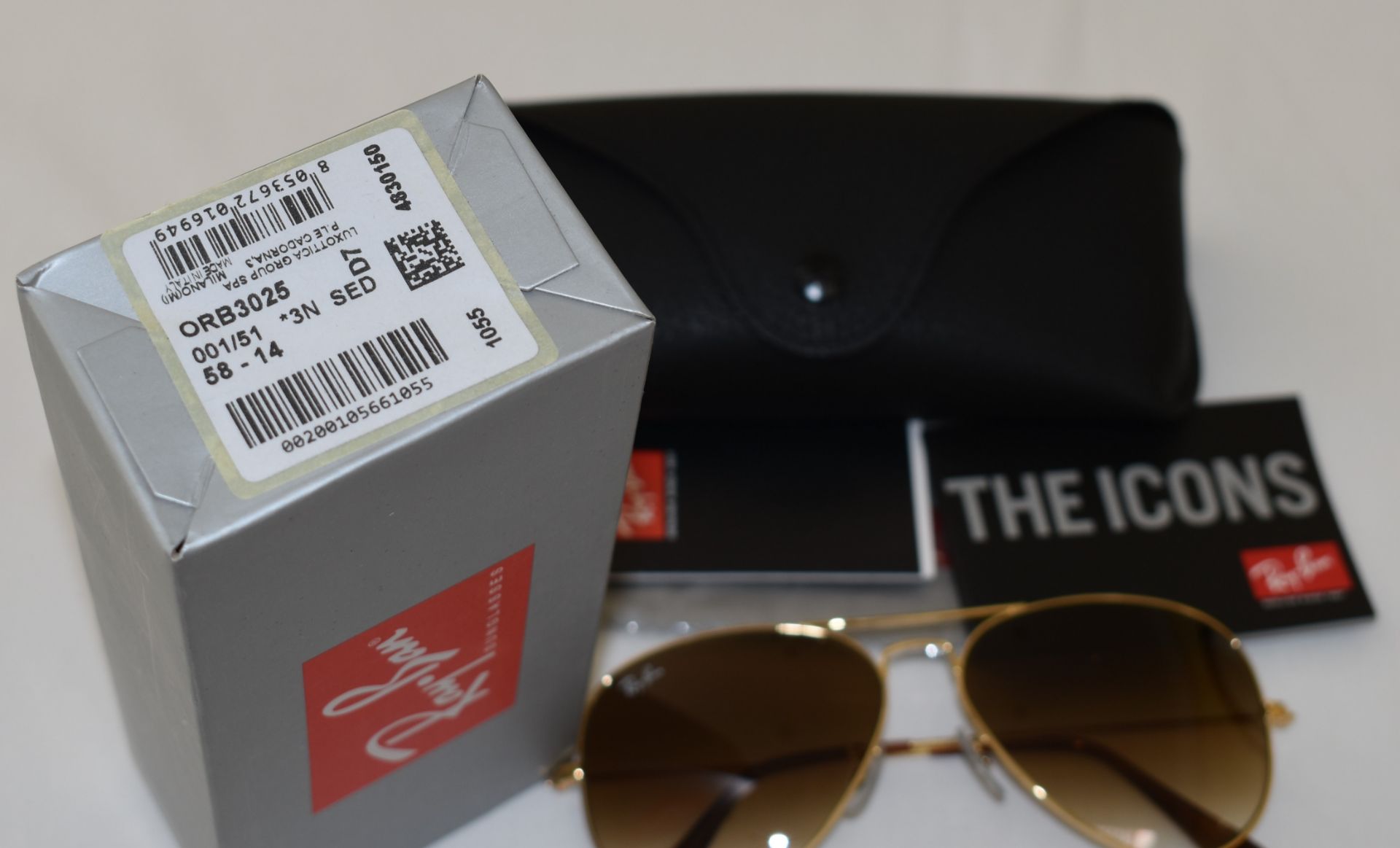 Ray Ban Sunglasses ORB3025 001/51 - Image 2 of 2