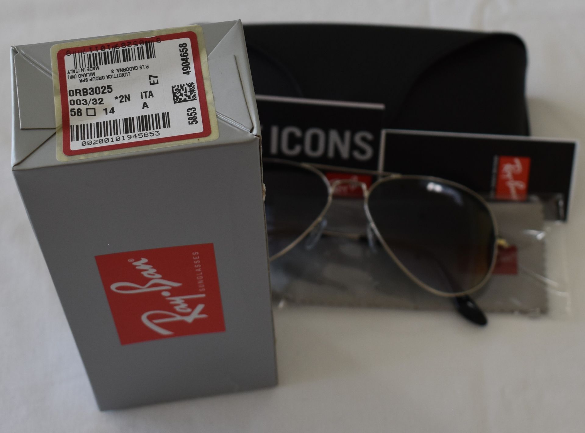 Ray Ban Sunglasses ORB3025 003/32 - Image 2 of 2