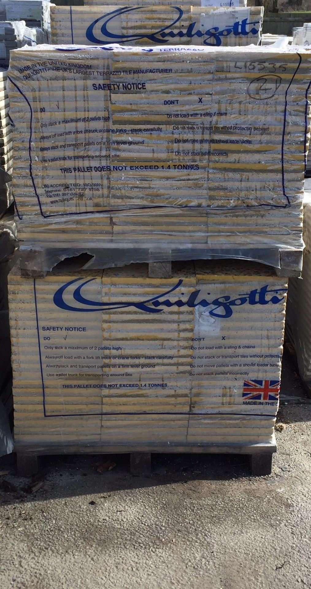 1 x pallet (L 15535) Commercial Floor Tiles - Total coverage 20 square yards - Image 4 of 4