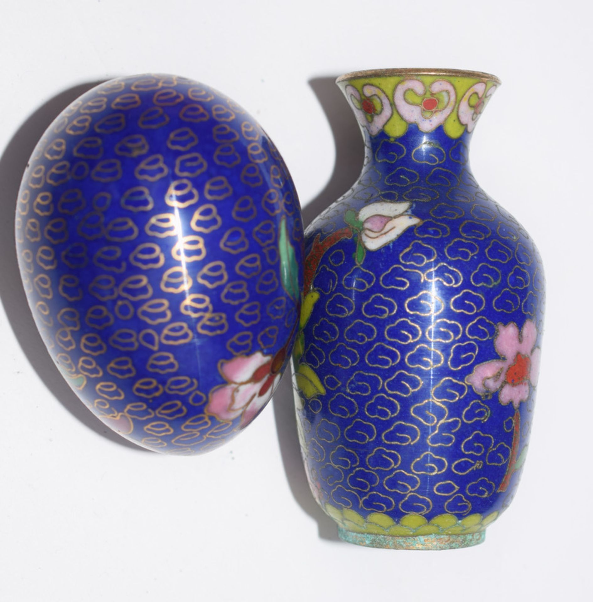 Cloisonne Egg And Vase Set - Image 4 of 4