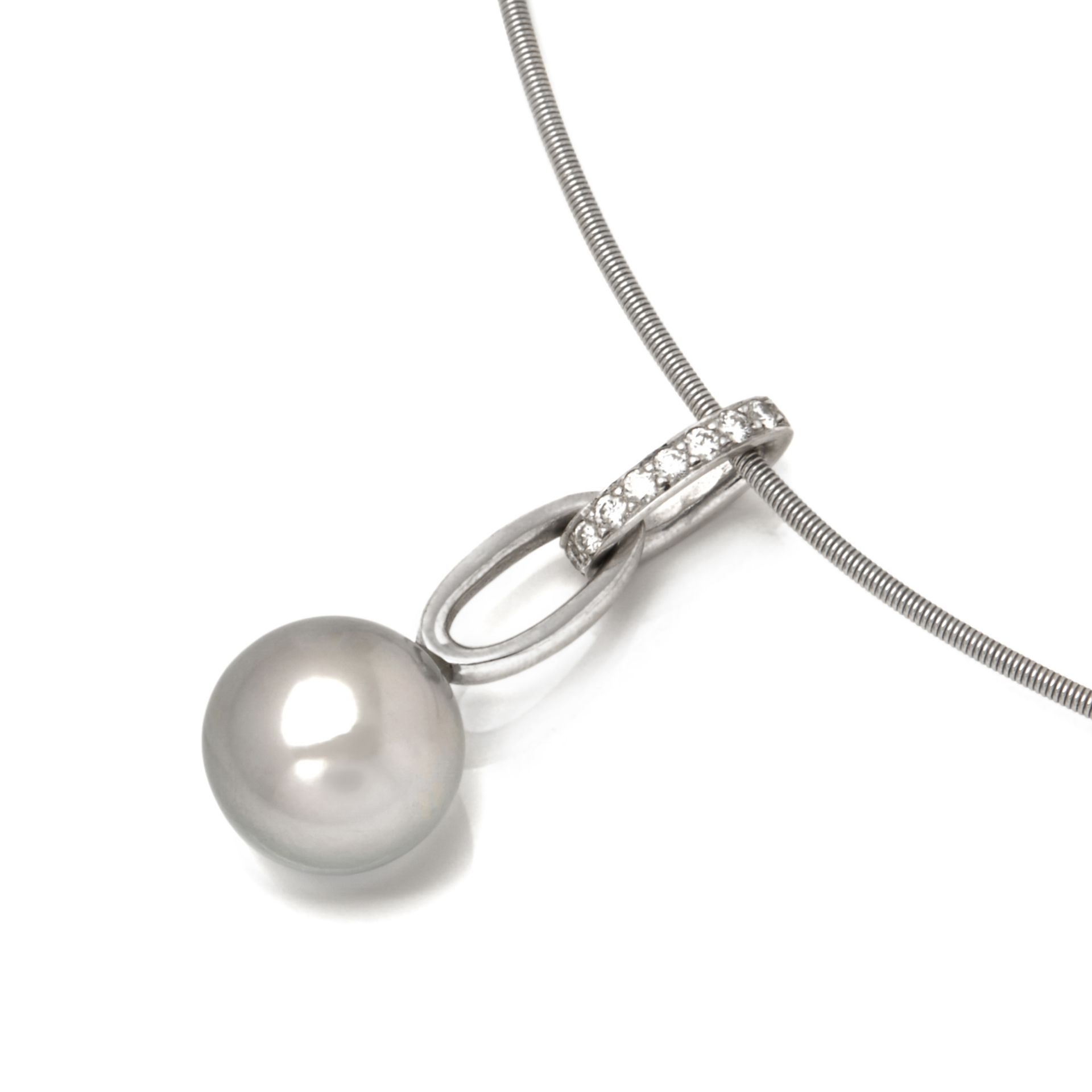 Boodles 18k White Gold Cultured Pearl & Diamond Pendant Necklace - Image 4 of 7