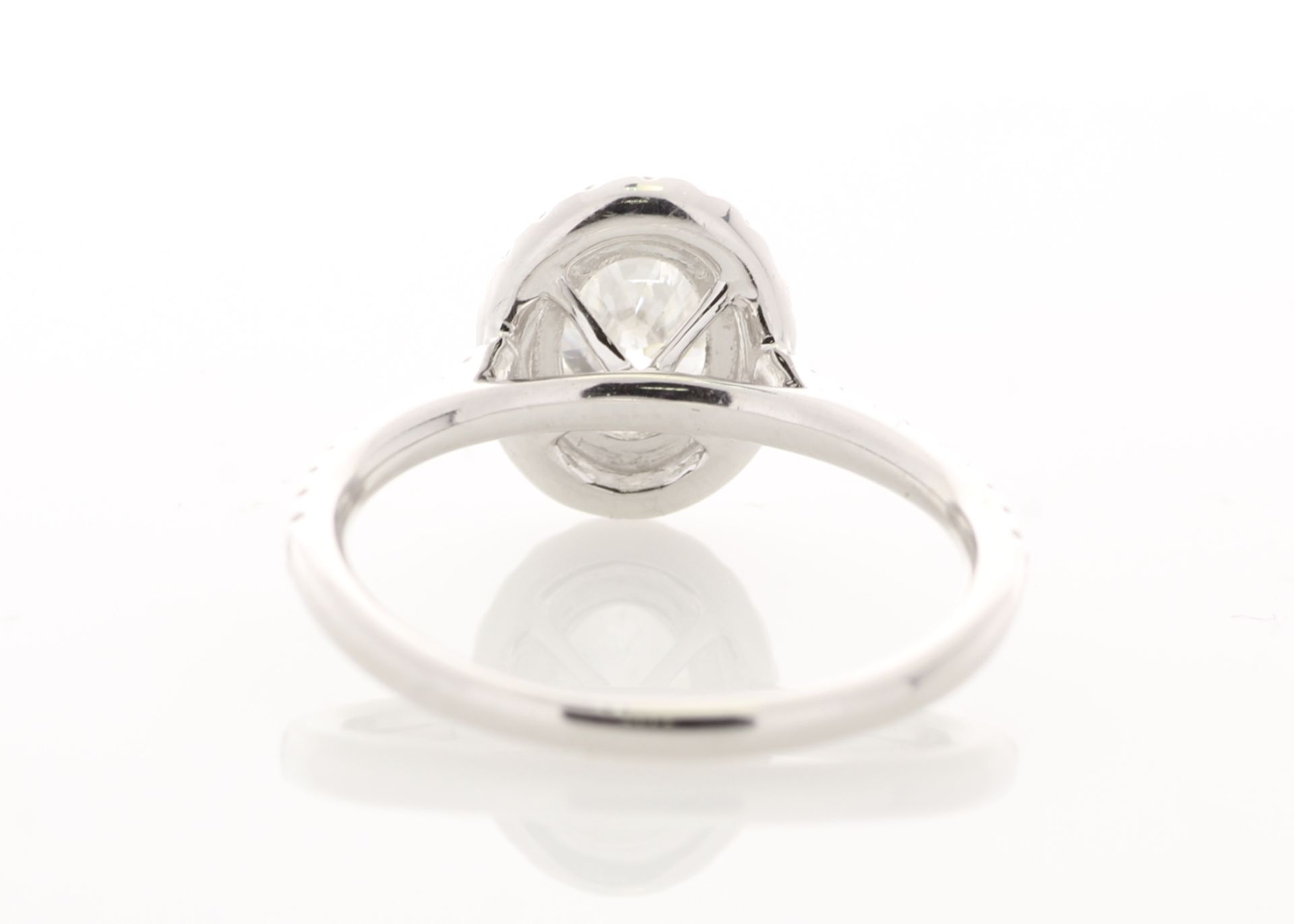 18ct White Gold Single Stone With Halo Setting Ring (1.01) 1.28 - Image 4 of 5