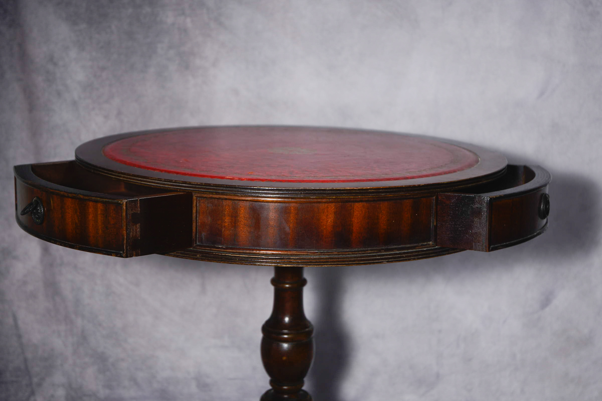 Small Mahogany French style drum table - Image 2 of 2