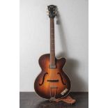 Höpfner-Gitarre, Klassiker Mod. 456, elektrisch spielbar, 1960er Jahre, guter Zustand, mitnormalen