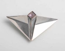 Art-Déco-Brosche, Sterling Silber, wohl Finnland, geometrische Dreiecksform, ausgefasstmit 1