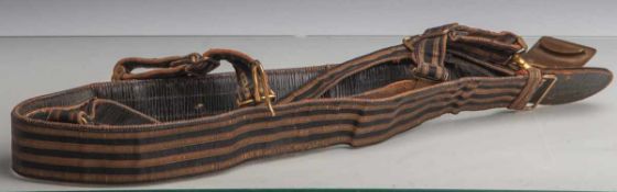 Paradegürtel mit Säbelgehänge, Geheimbund der Tempelritter (19. Jahrhundert),Kuppelschloss aus