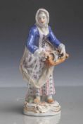 Figurine, Leierspielerin, Meissen, blaue Schwertermarke, Modell-Nr. 60239, Pressnr. 1320,aus der