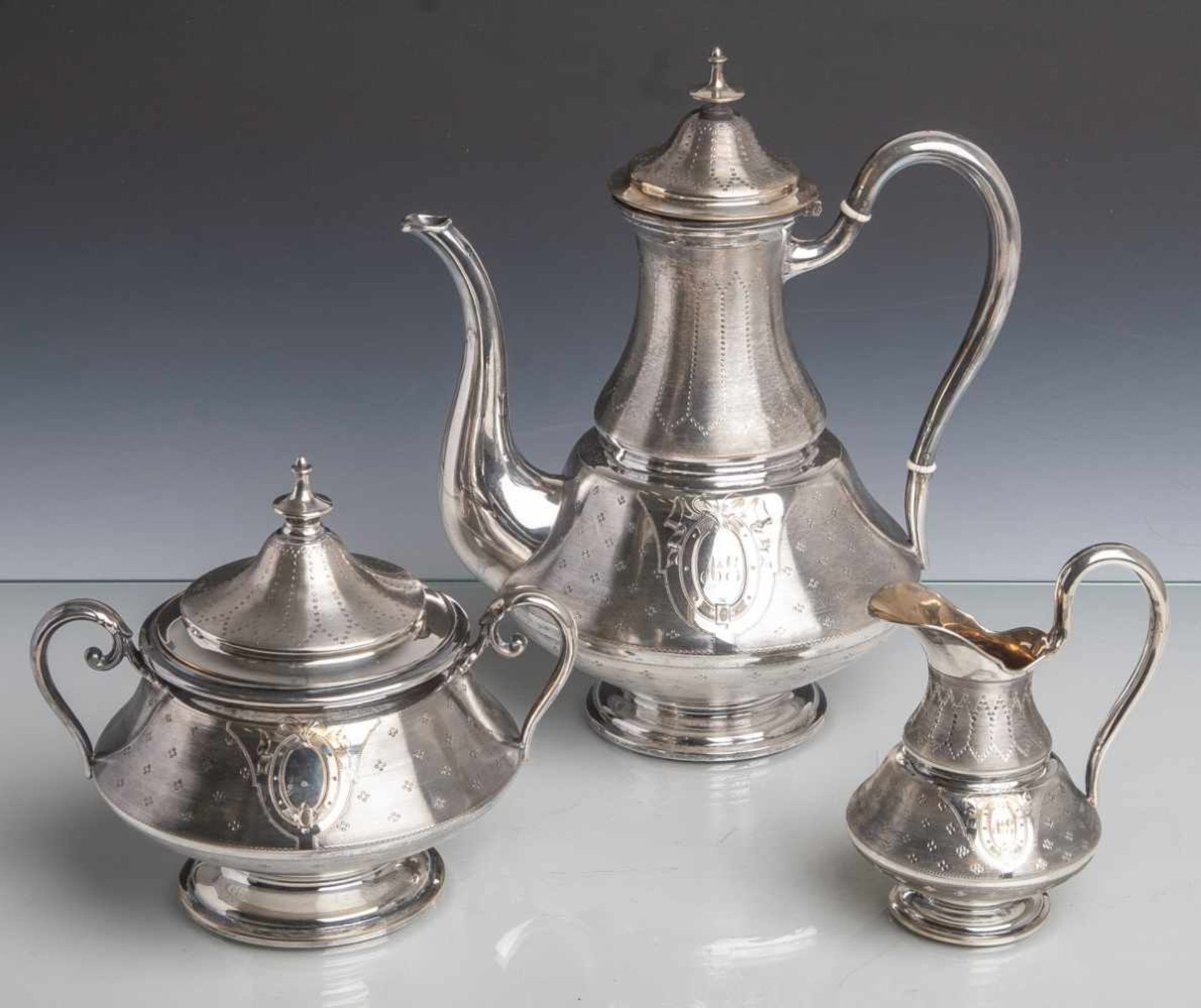 Historismus-Kaffeekern, Silber 800, wohl Belgien Ende 19. Jahrhundert, gepunzt: 800M,3-teilig,