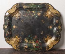 Serviertablett (wohl Deutschland, 19. Jahrhundert), metall geprägt, auf schwarzen Fond,farbige