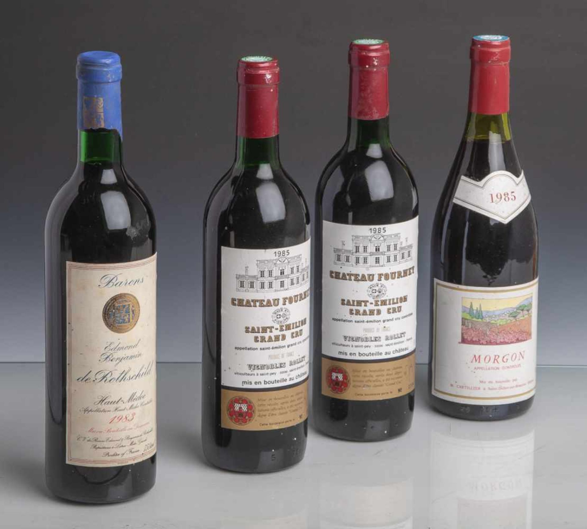 Vier Flaschen Rotwein aus Frankreich: eine Flasche Barons Edmon Benjamin de Rothschild,1983, Haut