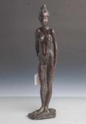 Stehender Mädchenakt, Bronze, dunkel patiniert, auf dem Sockel monogrammiert NVH. H. ca.44 cm.