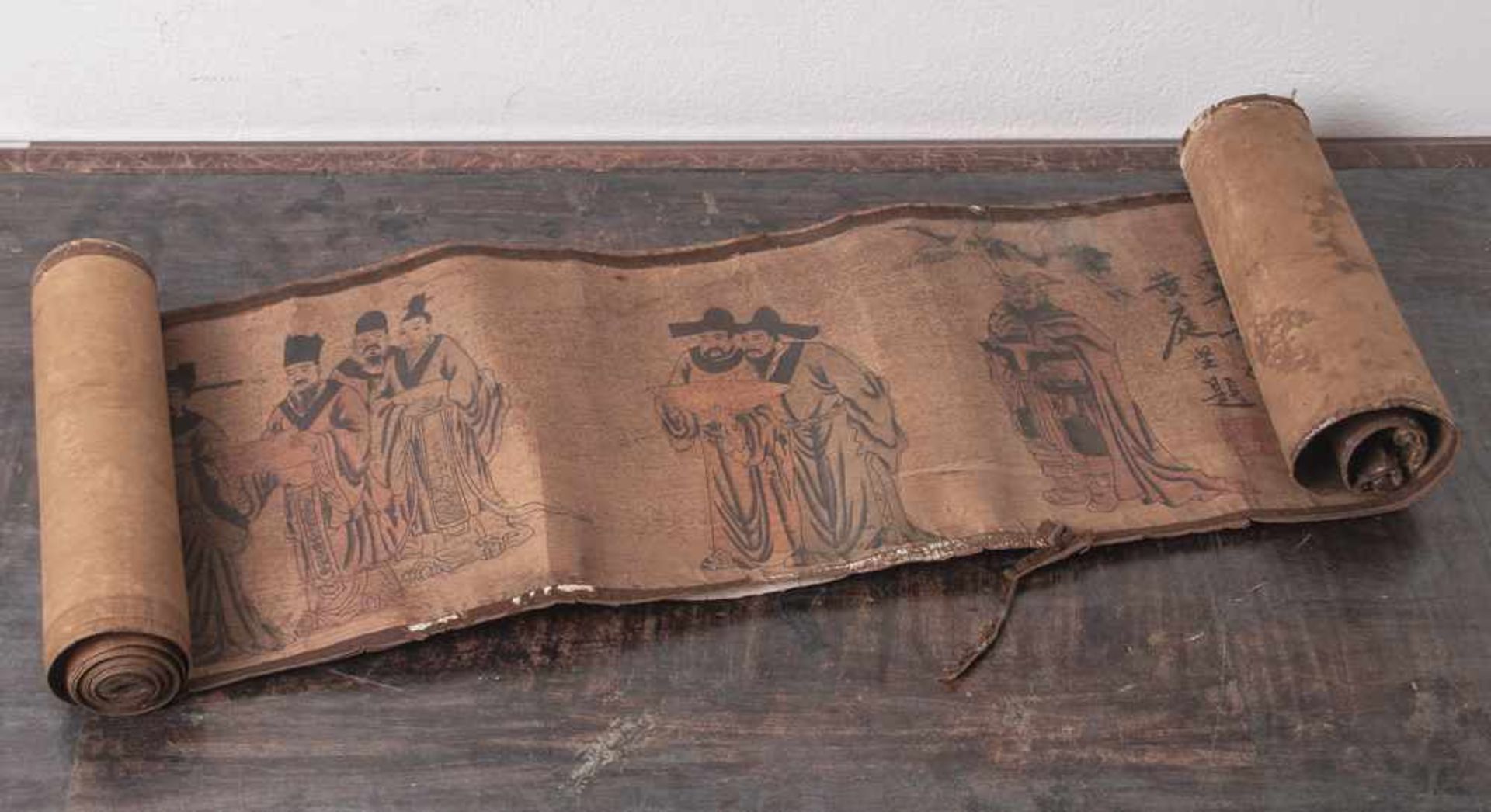 Antikes Rollbild (China, wohl 17./18. Jahrhundert), Seide auf Papier aufgezogen, m.polychromer