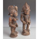 2 Fruchtbarkeitsfiguren (wohl Kongo, Afrika), bestehend aus 1x mänlicher u. 1x weiblicherFigur, Holz