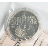 5-DM-Gedenkmünze "Germanisches Museum, 1952", Replikat (BRD 2006), Neusilber, 9.999Kompl.-Editionen,