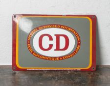 Emailschild "CD", Code Diplomatique (20. Jahrhundert), Umschrift bez. "Membre du serviced'