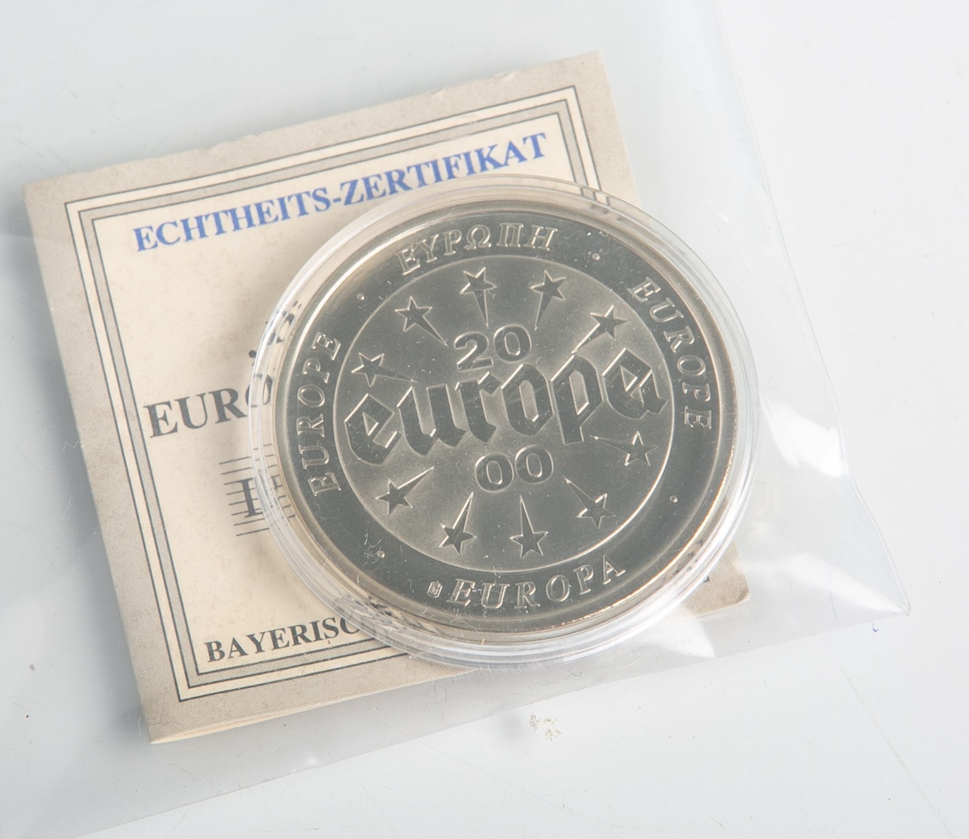 Medaille "Europa-Kalender 2000", Neusilber, Dm. ca. 4 cm, Gewicht ca. 32 g, in Kapsel, m.Echtheits-