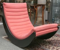 Schaukelstuhl Panton Verner (1970/80er Jahre), Modell "Relax 2", schwarz lackiertesHolzgestell m.