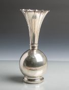 Art déco-Vase aus Silber (Feingehalt 800, 39 MI, F.C, Anfang 20. Jahrhundert), H. ca. 22cm,