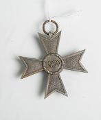 Kriegsverdienstkreuz (2. WK), Drittes Reich, 2. Klasse, ohne Schwerter, 1939. Getragen.- - -21.