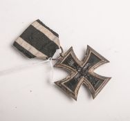 Eisernes Kreuz (1. WK), Kaiserreich, 1914, 2. Klasse, Herstellermarke "FW", am Band, imEtui.