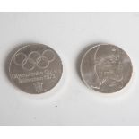 2 Medaillen "Olympische Spiele, München 1972" (Deutschland), 925/1000 Silber,Bogenschießen, Rs.: