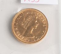 1 Sovereign "Elisabeth II. Dei Gratia Regina F: D:" (England, 1958), 817/1000 Gold, Rs.:St. Georg,