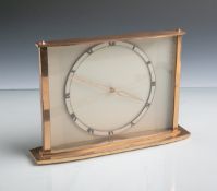 Tischuhr "Angelus Watch Co. - Le locle Suisse" (Schweiz, um 1930/50), Messing vergoldet,