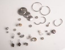 Konvolut von Silberschmuck, 7x Ohrringe und div. anderes (Fundgrube), 925 Sterling, div.Größen.