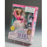 Modelpuppe "Cheryl Tiegs" (Matchbox, 1989), Real Model Collection, Modellnr. 54612, m.Portfolio,