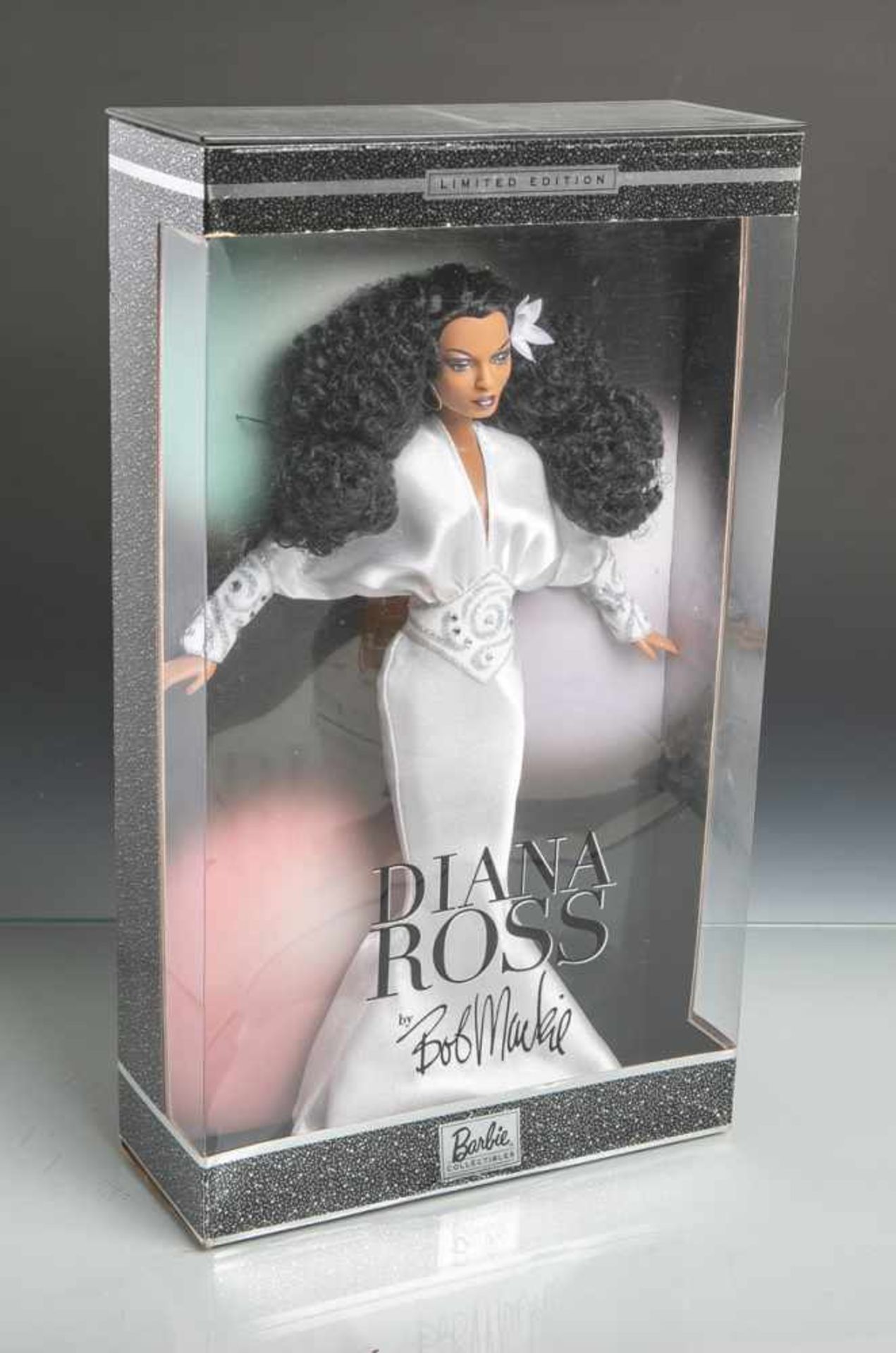 Promi-Puppe, "Diana Ross" in Bob Mackie Kleid (Mattel, 2003), limitierte Ausgabe,Modellnr. B2017,