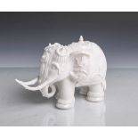 Elephantenfigur (Hutschenreuther, grüne Manufakturmarke, Deutschland), Weißporzellan,Entw.: R. G.