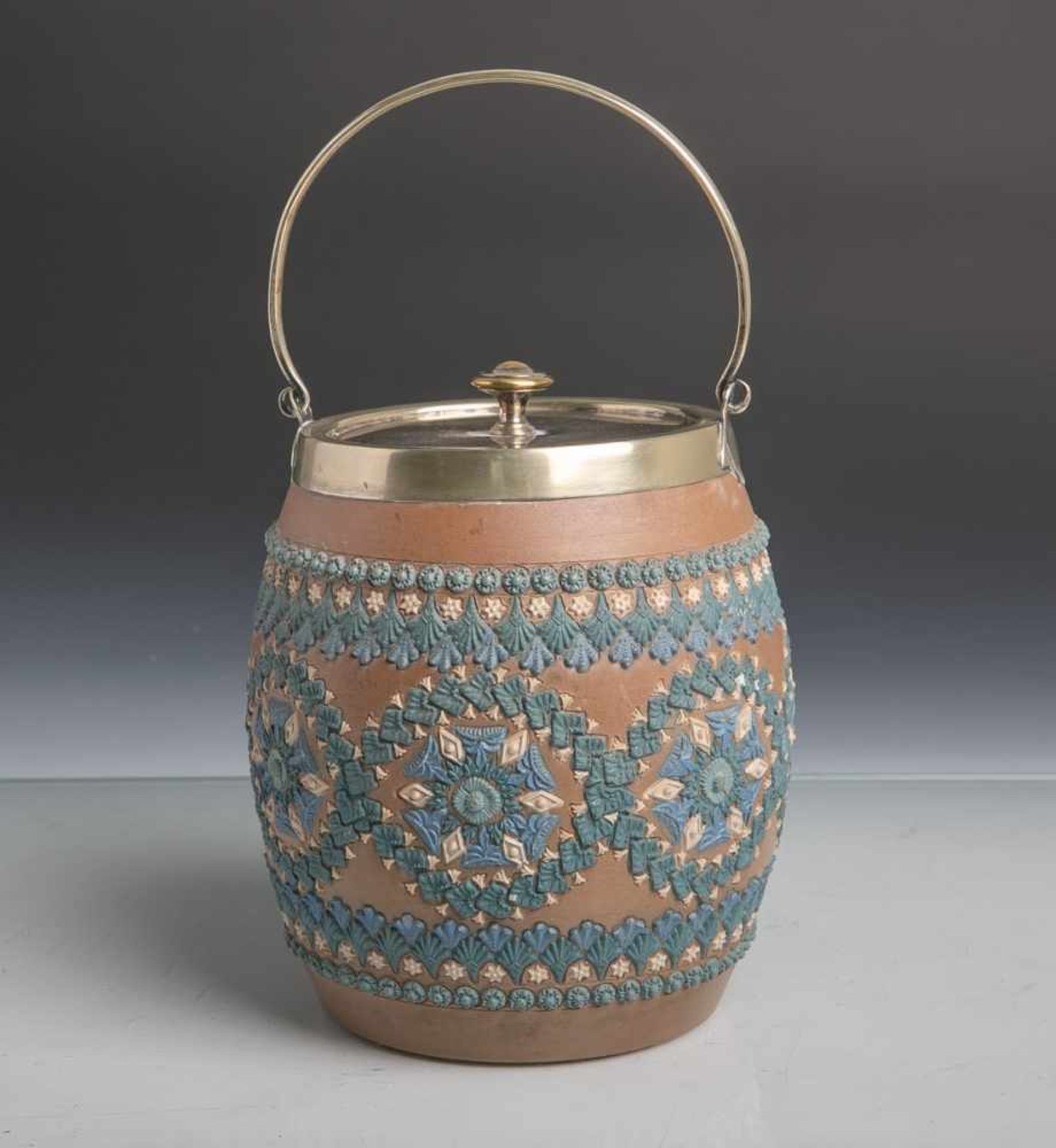 Eiswürfelbehälter aus Keramik (Doulton Silicon Lambeth, Unterbodenstempel, England, 1881),brauner
