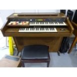 Hammond organ with Leslie speaker (125 JM3)