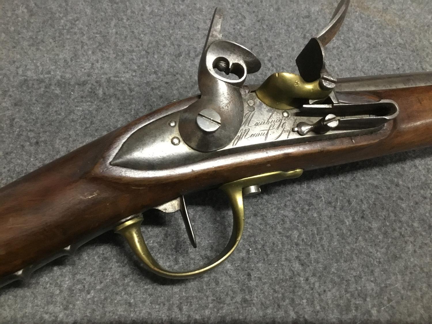 An 1812 French flintlock rife stamped 'Maubery Manuf Imp' the stock stamped 'EF 1812' - Image 2 of 5