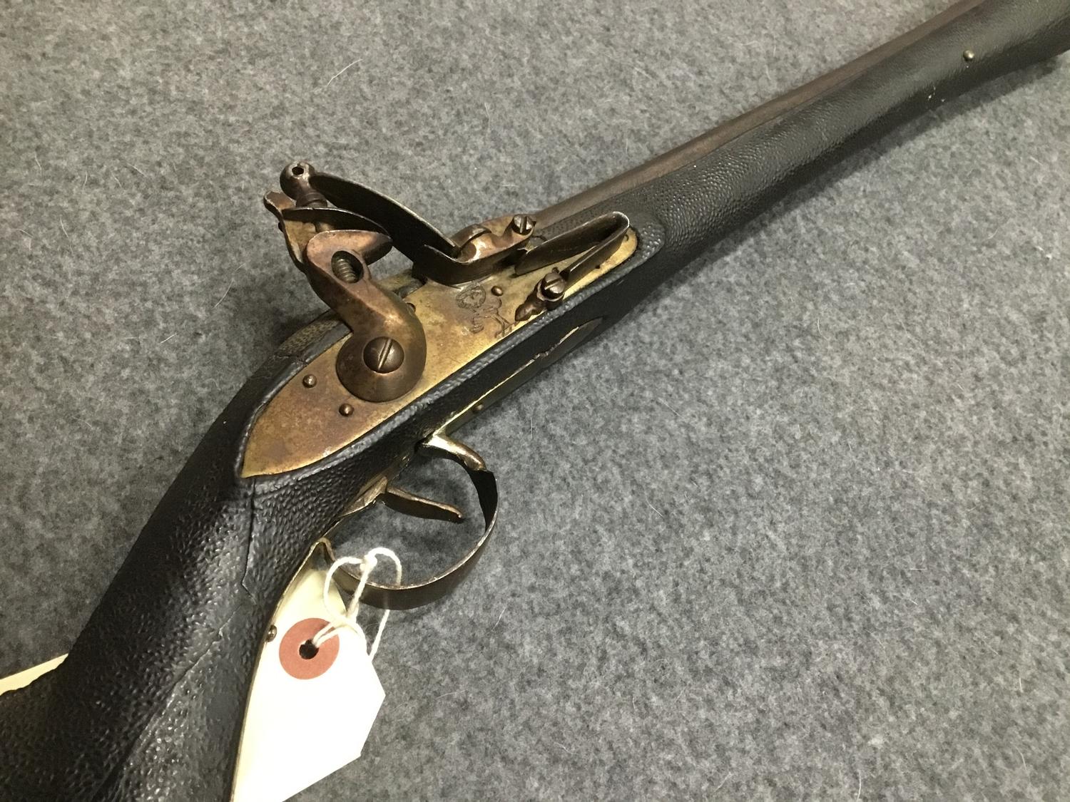 A small decorative Continental Blunderbuss Flintlock pistol with cast barrel and shagreen stock. - Image 2 of 8